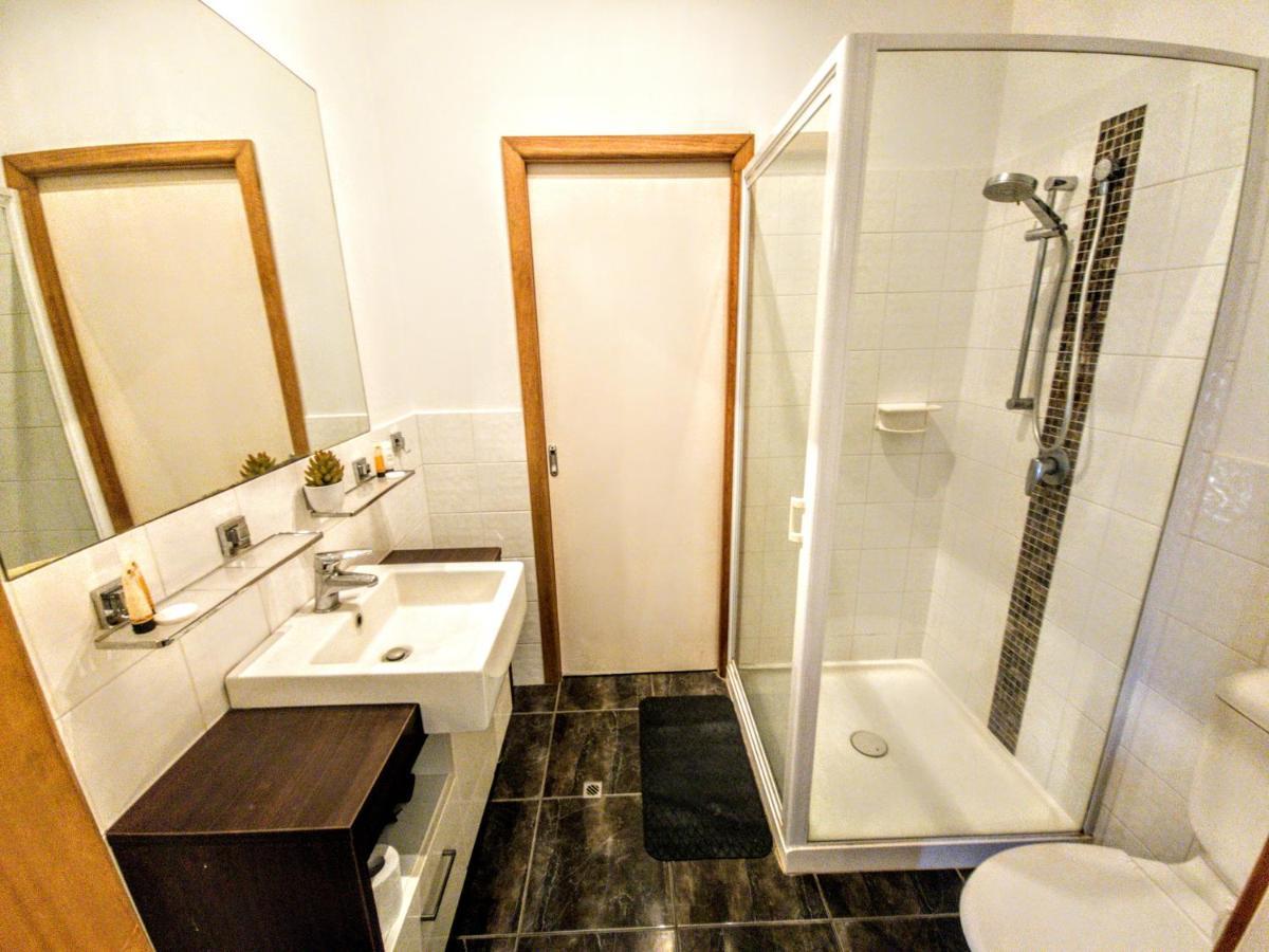 Bella Vista On Nara Pets Welcome Airlie Beach Exterior foto