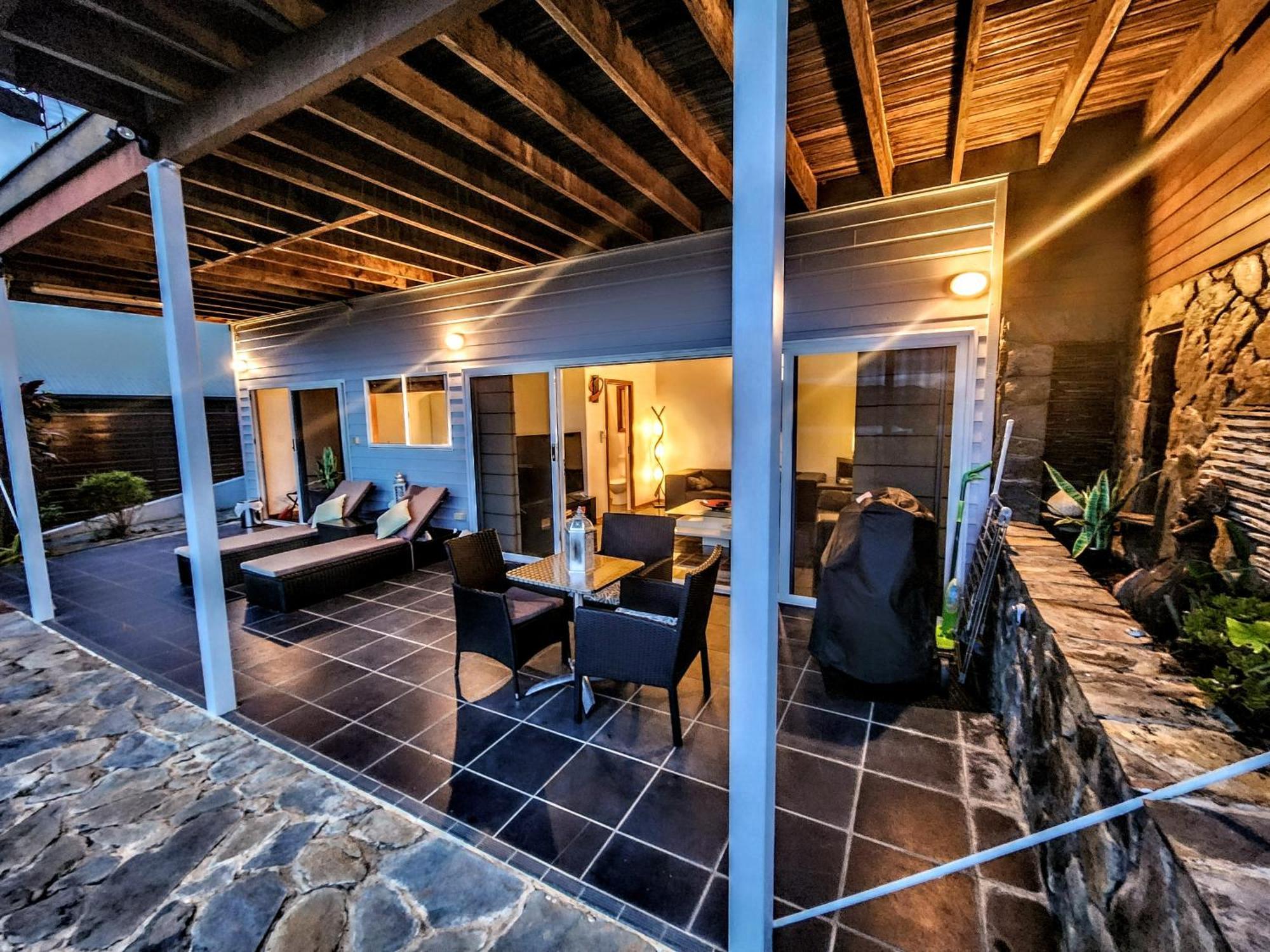 Bella Vista On Nara Pets Welcome Airlie Beach Exterior foto